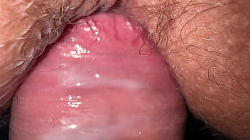 Amatori se fut pe burta oral